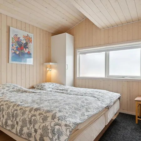 2 Bedroom Awesome In * Tranekær